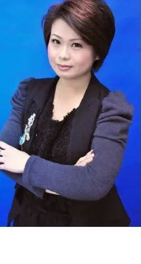 Canvas Academy 化妝課程總監 / 資深化妝導師 Maggie Yeung
