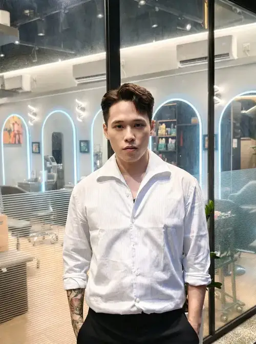 Canvas Academy 美髮技術導師 / 形象改造專家 Wilson Wu