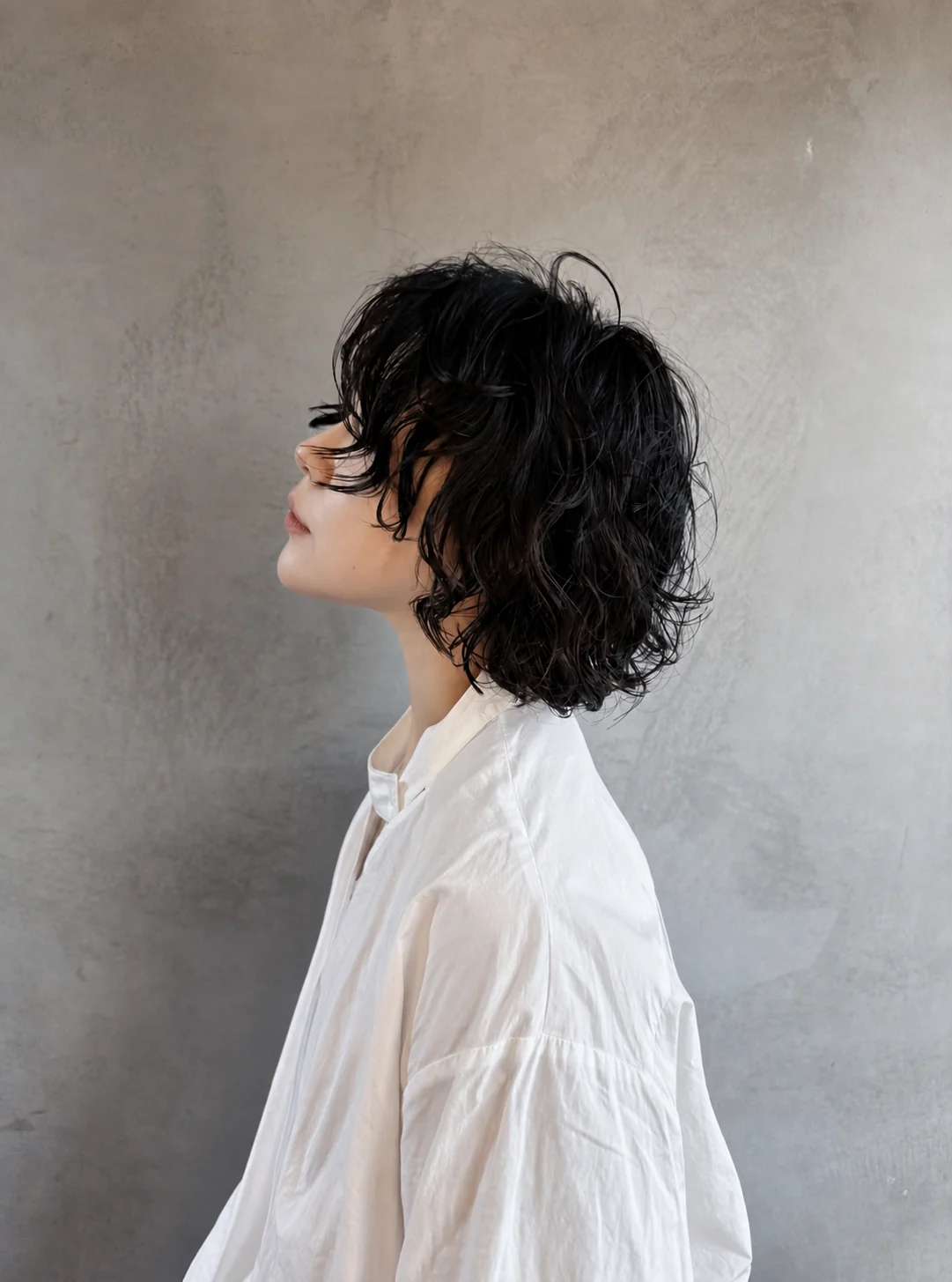 Canvas Academy women's perm - short curly bob perm